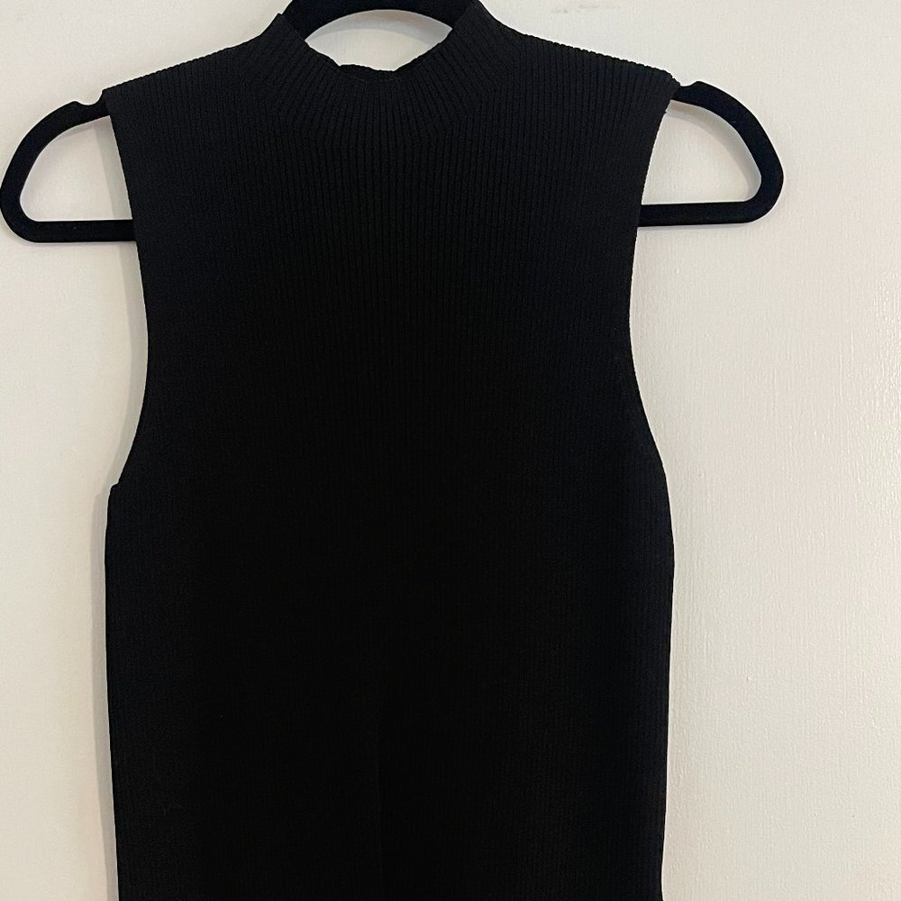 Reiss Charlie Mock Neck Sleeveless Sweater Rib Knit Size S